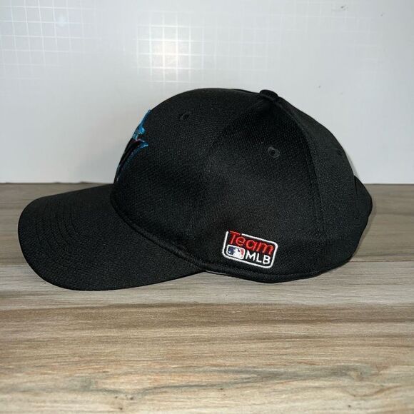 Miami Marlins '47 Black Team Logo Clean Up Adjustable Hat Team MLB Official Lice - Picture 2 of 6